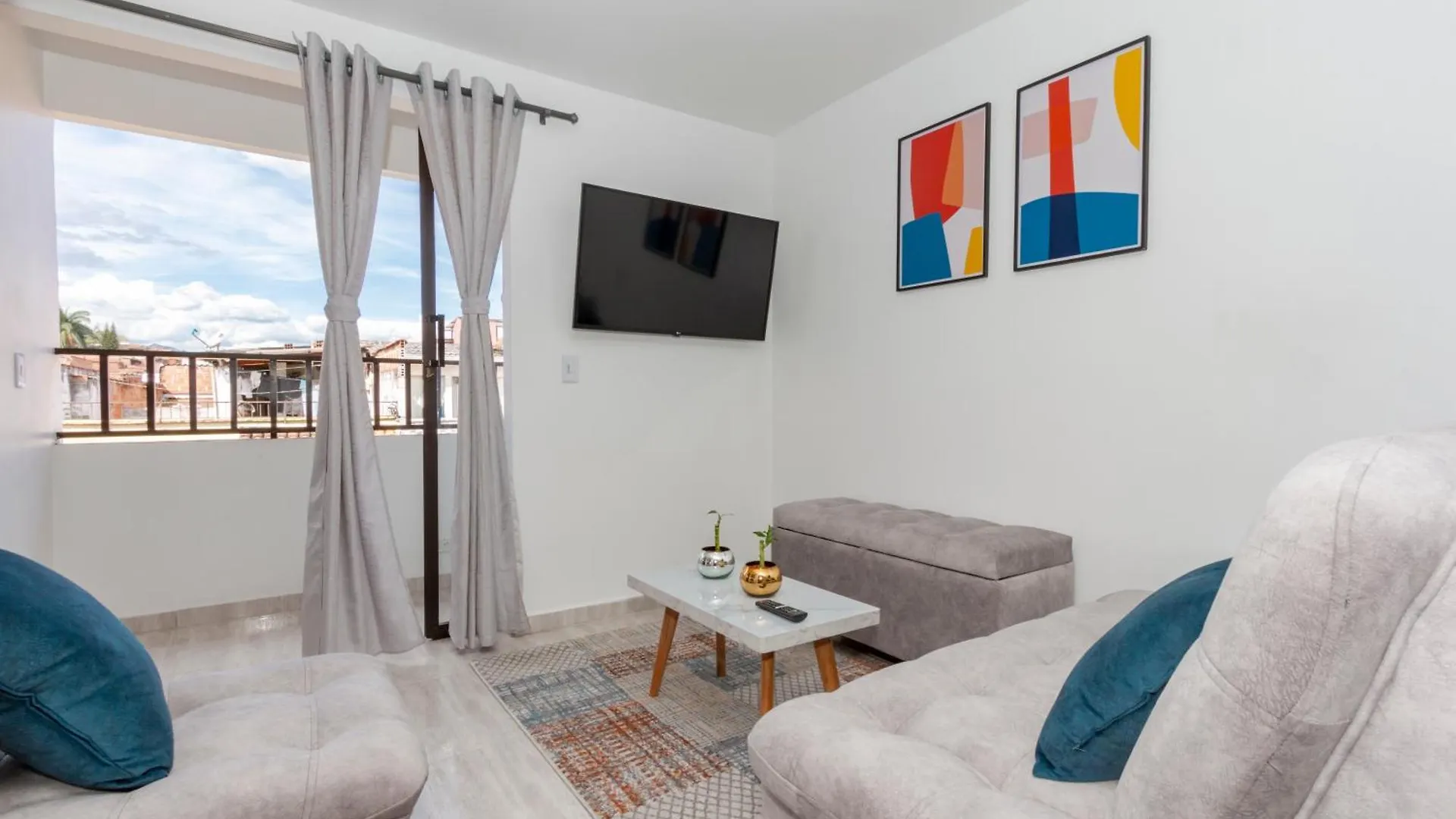 Apartamento 5 Estrellas Cerca De Parque Acuatico Juan Pablo Ll En Medellin