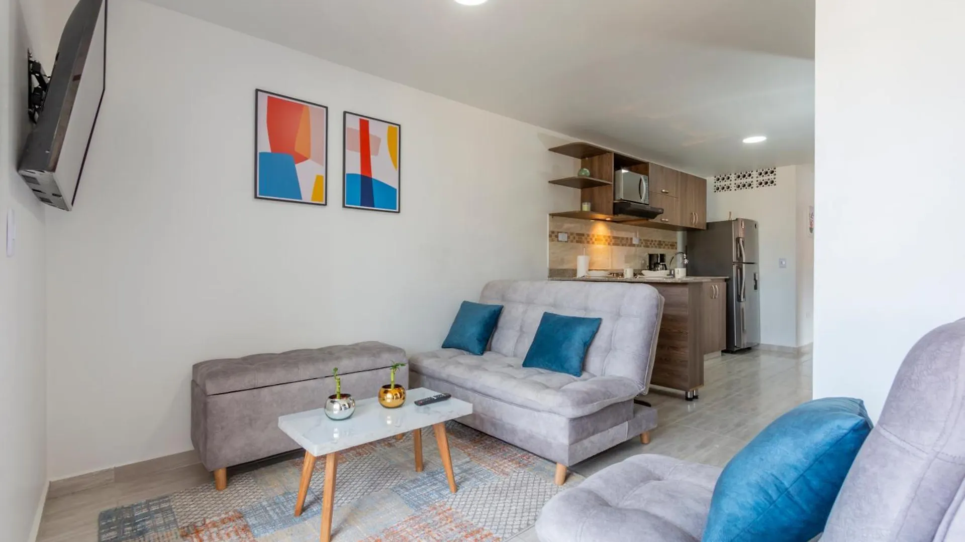 Apartamento 5 Estrellas Cerca De Parque Acuatico Juan Pablo Ll En Medellin Colombia